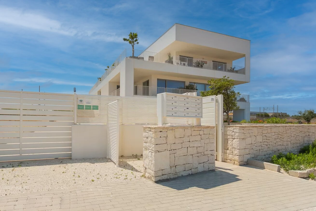 Seaon - Seaview Suites